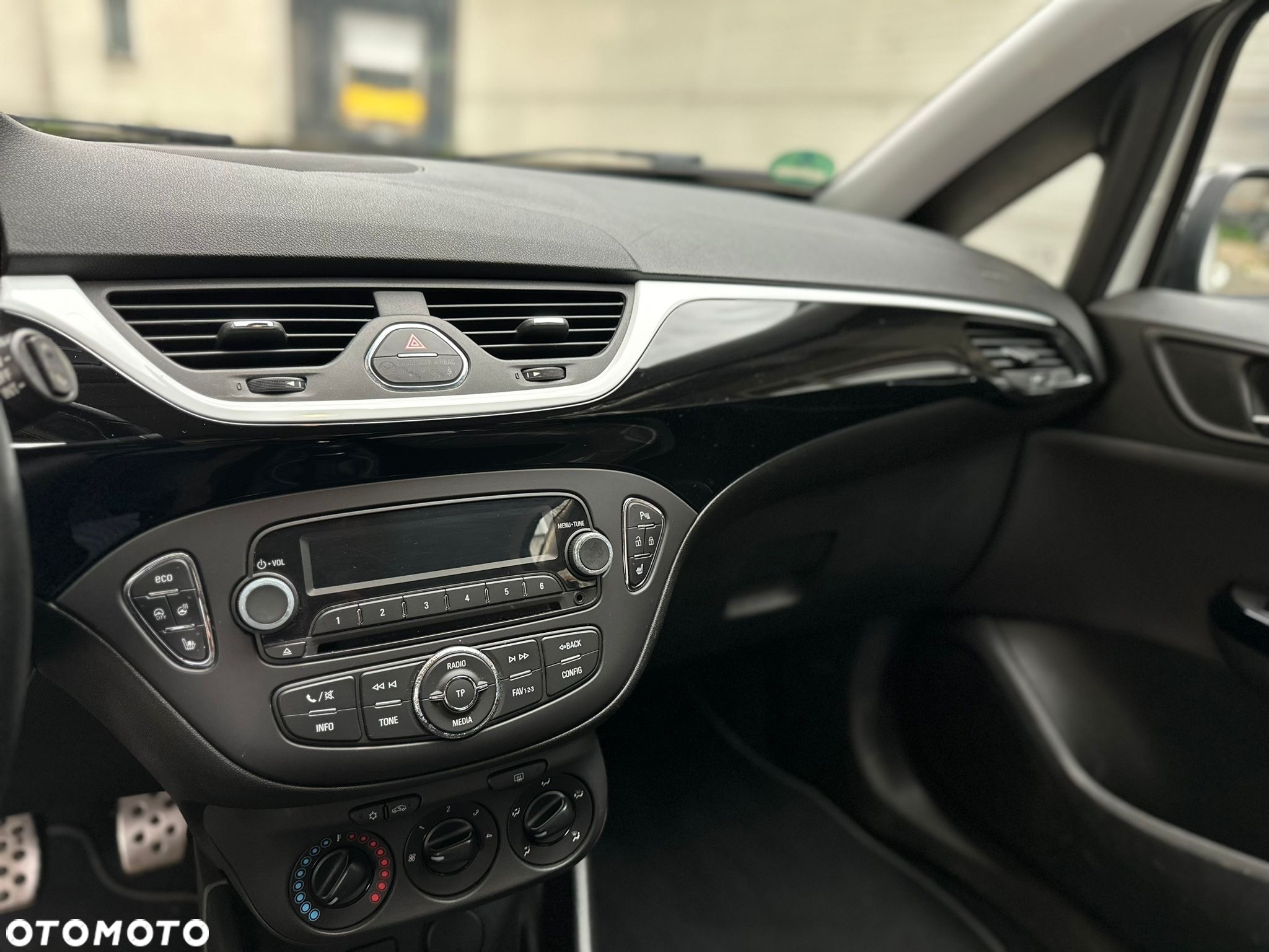 Opel Corsa 1.4 Turbo (ecoFLEX) Start/Stop Color Edition - 8