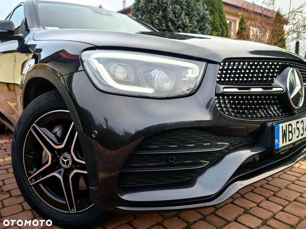 Mercedes-Benz GLC 300 d 4-Matic - 14