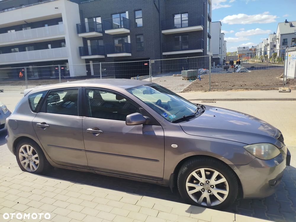 Mazda 3 - 4