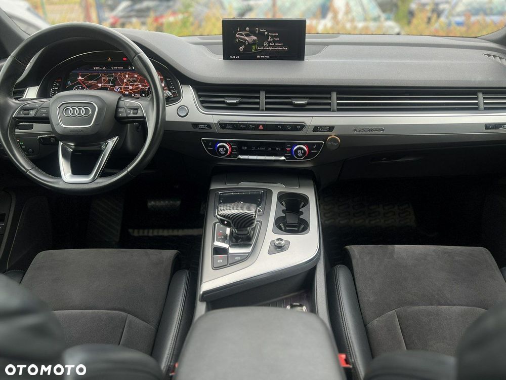 Audi Q7 - 13