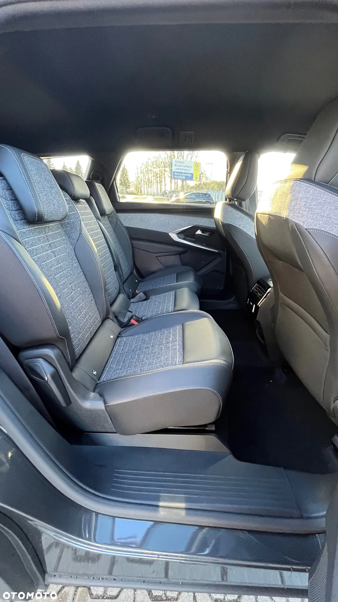 Peugeot 5008 - 11