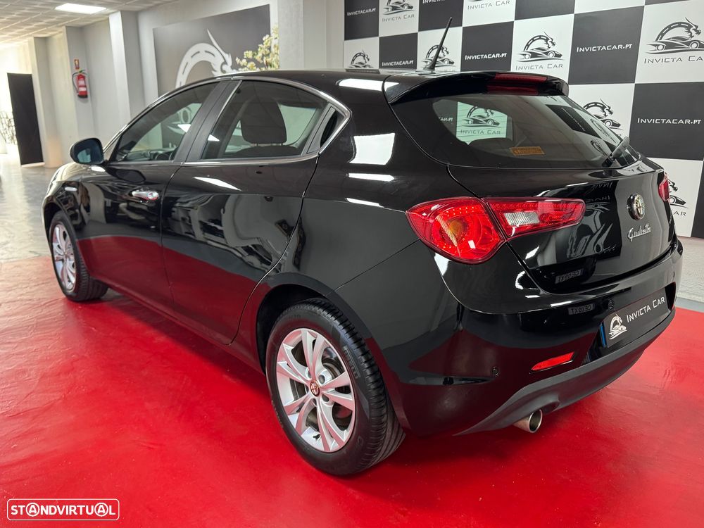 Alfa Romeo Giulietta 1.6 JTDM Distinctive - 6