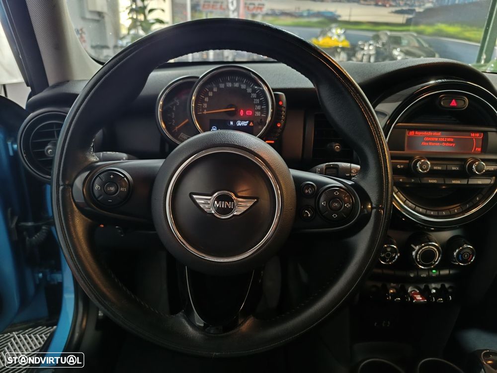 MINI 5 Portas One D - 21