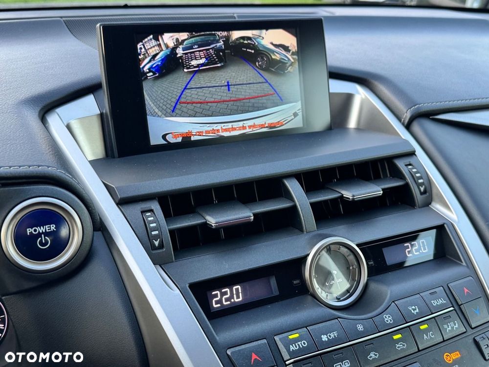 Lexus NX 300h Elite AWD - 18