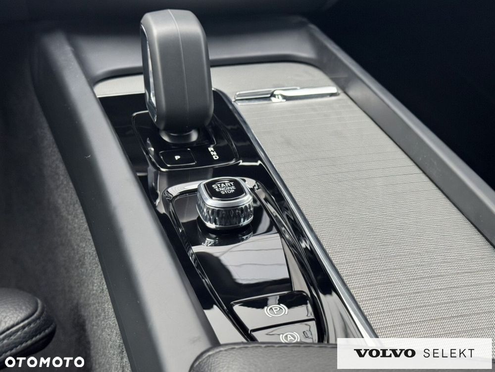 Volvo XC 60 - 21