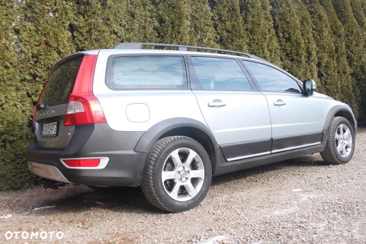 Volvo XC 70 3.2 AWD Momentum - 4