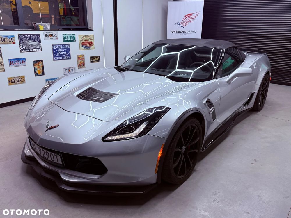 Chevrolet Corvette - 1
