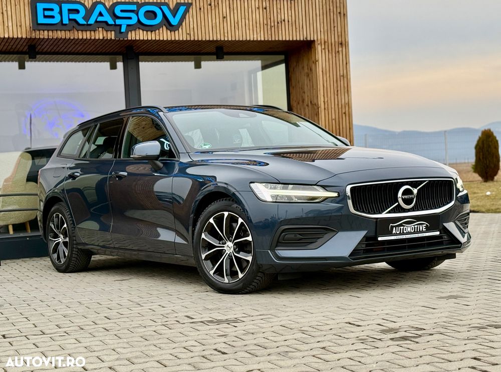 Volvo V60 B3 B DKG Momentum Pro - 13