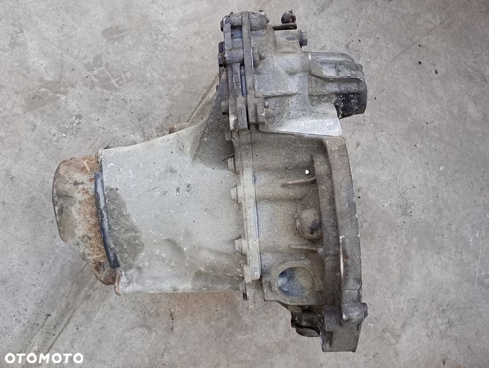PEUGEOT 206 + plus 1,4 8V skrzynia biegów 20CQ83 - 8