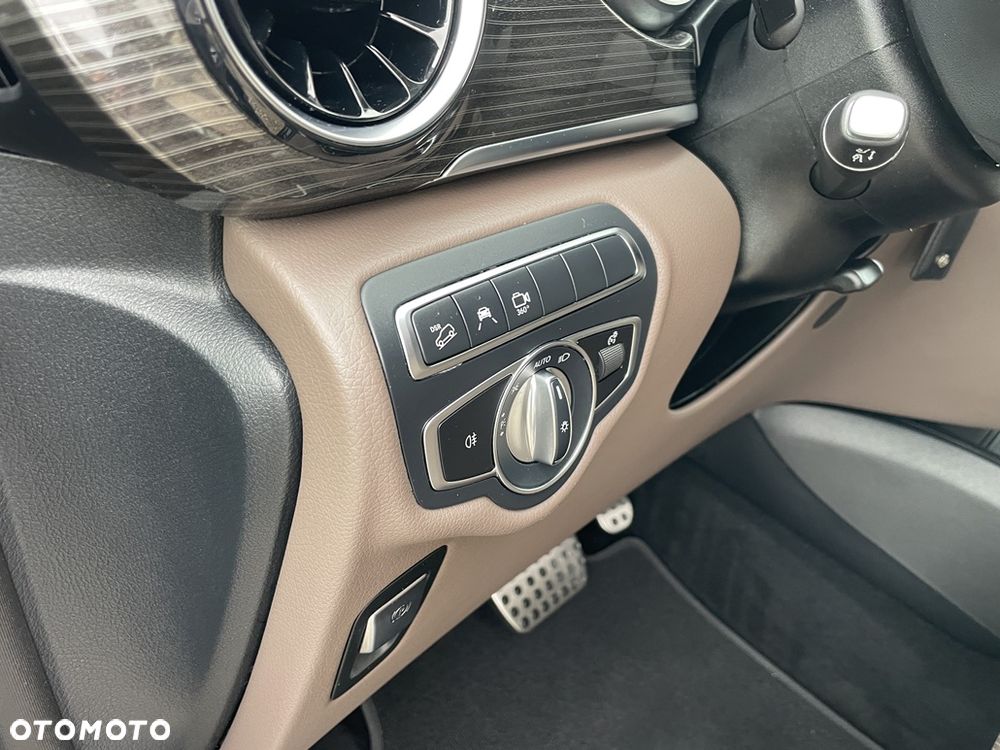 Mercedes-Benz Klasa V 300 d 4-Matic Avantgarde 9G-Tronic (ekstra d³) - 14