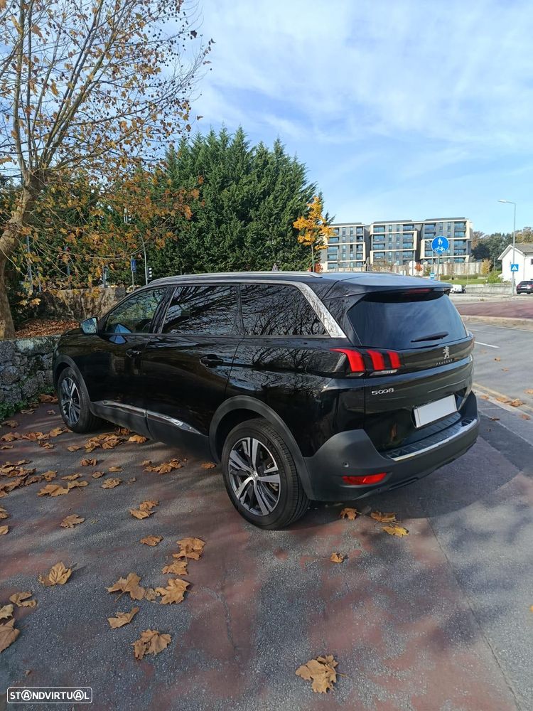 Peugeot 5008 PureTech 130 EAT8 Stop & Start Allure Pack - 3