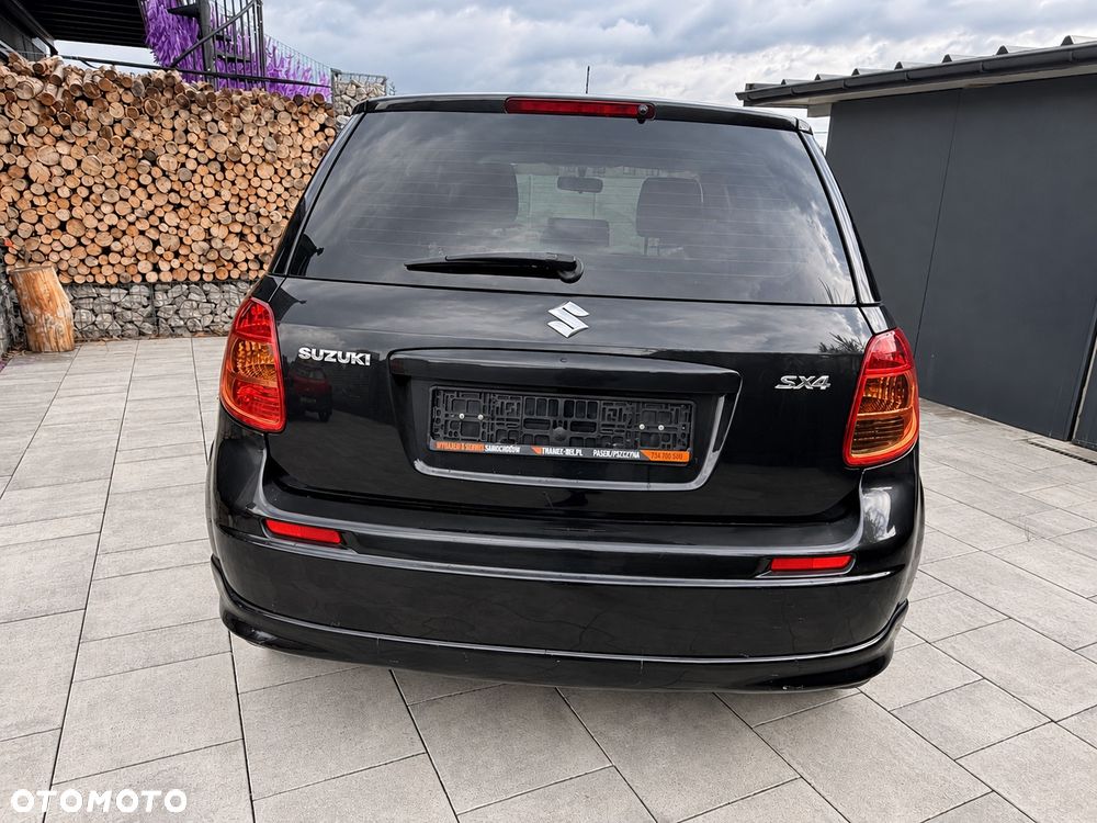 Suzuki SX4 - 5