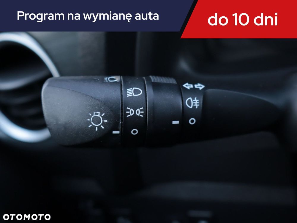 Toyota Auris - 18