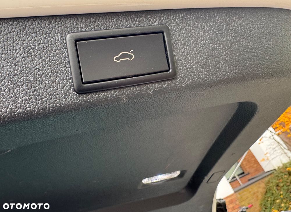 Skoda Superb 2.0 TDI SCR 4x4 Scout DSG - 19