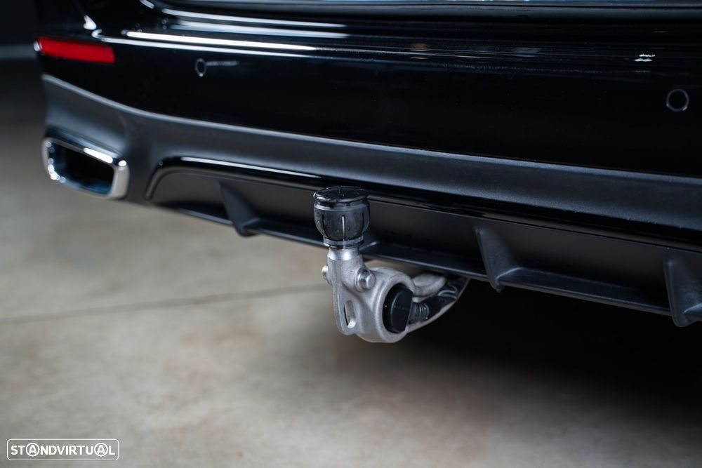 Mercedes-Benz E 300 e 4Matic AMG Line - 52