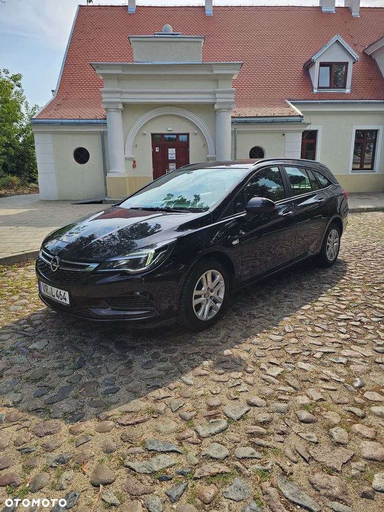 Opel Astra 1.6 CDTI Start/Stop Active - 2