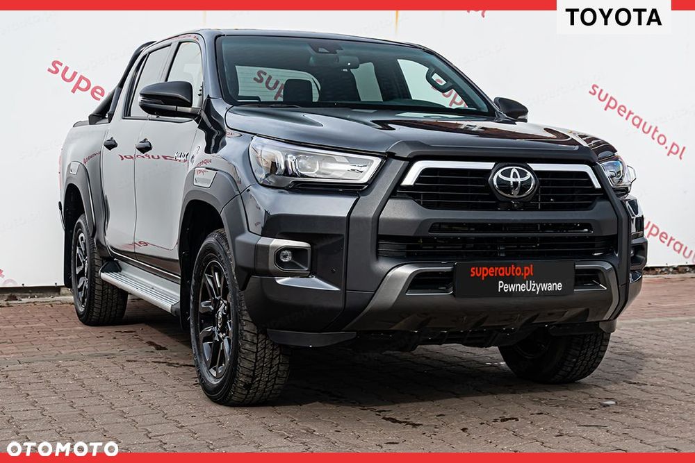 Toyota Hilux 2.8 D-4D Double Cab Invincible 4x4 - 4