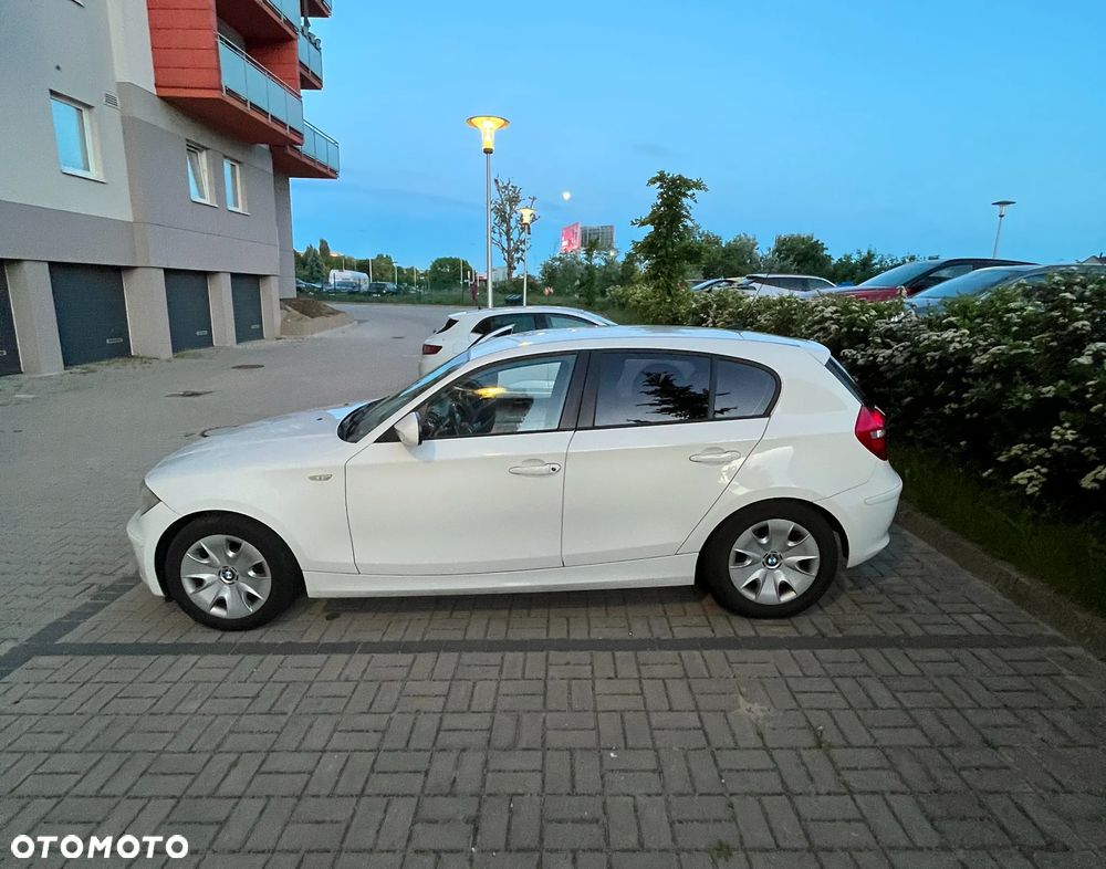 BMW Seria 1 116d - 2