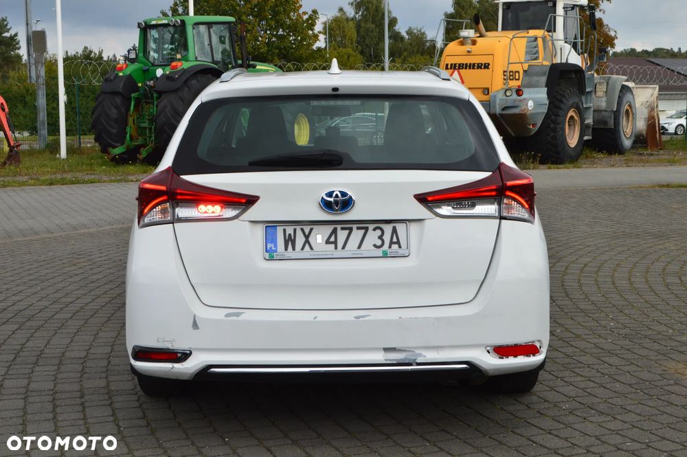Toyota Auris 1.8 HSD Luna - 9
