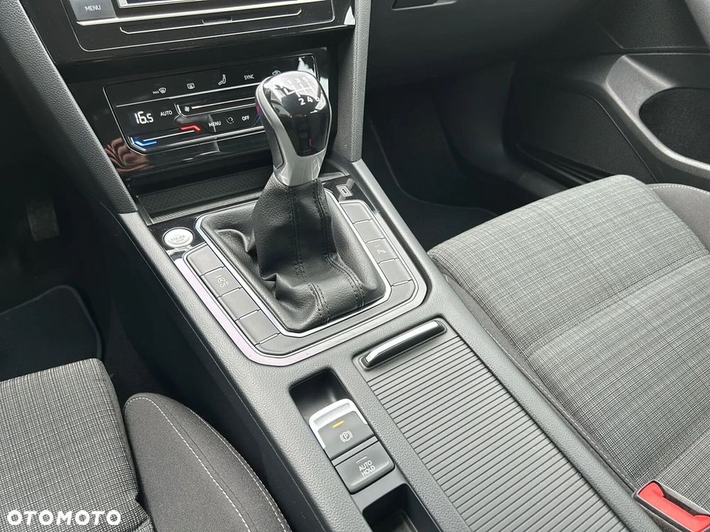 Volkswagen Passat Variant 1.5 TSI EVO Business - 26
