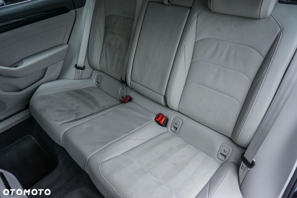 Volkswagen Arteon 2.0 TSI 4Motion Elegance DSG - 30
