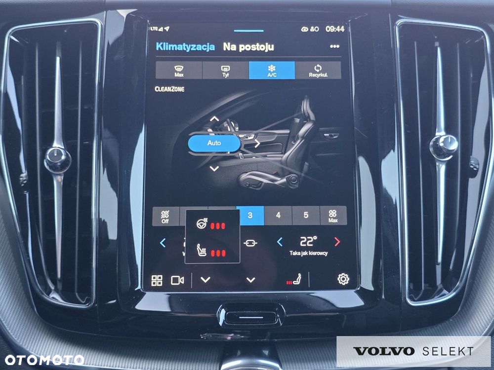 Volvo XC 60 - 32
