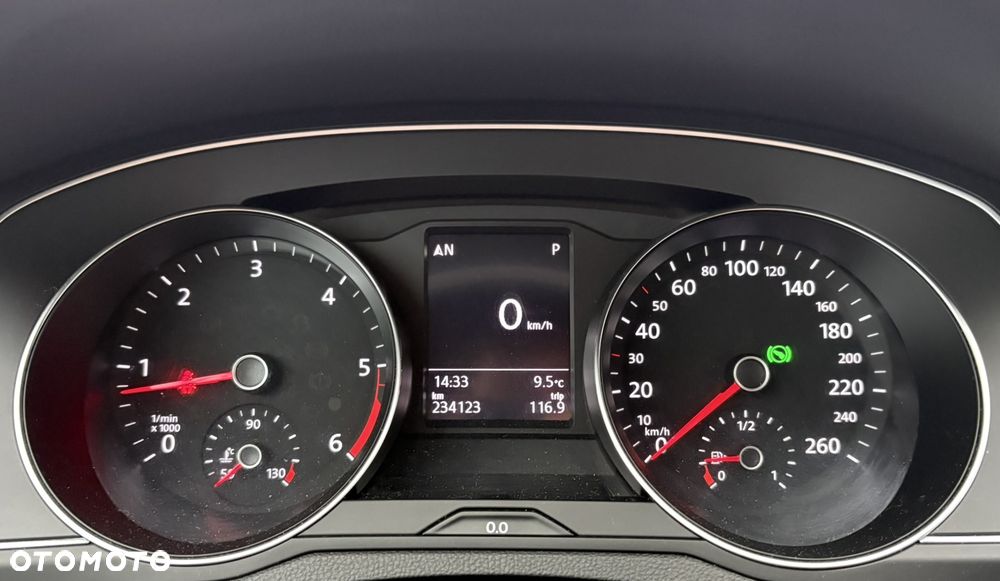 Volkswagen Arteon 2.0 TDI SCR Elegance DSG - 13