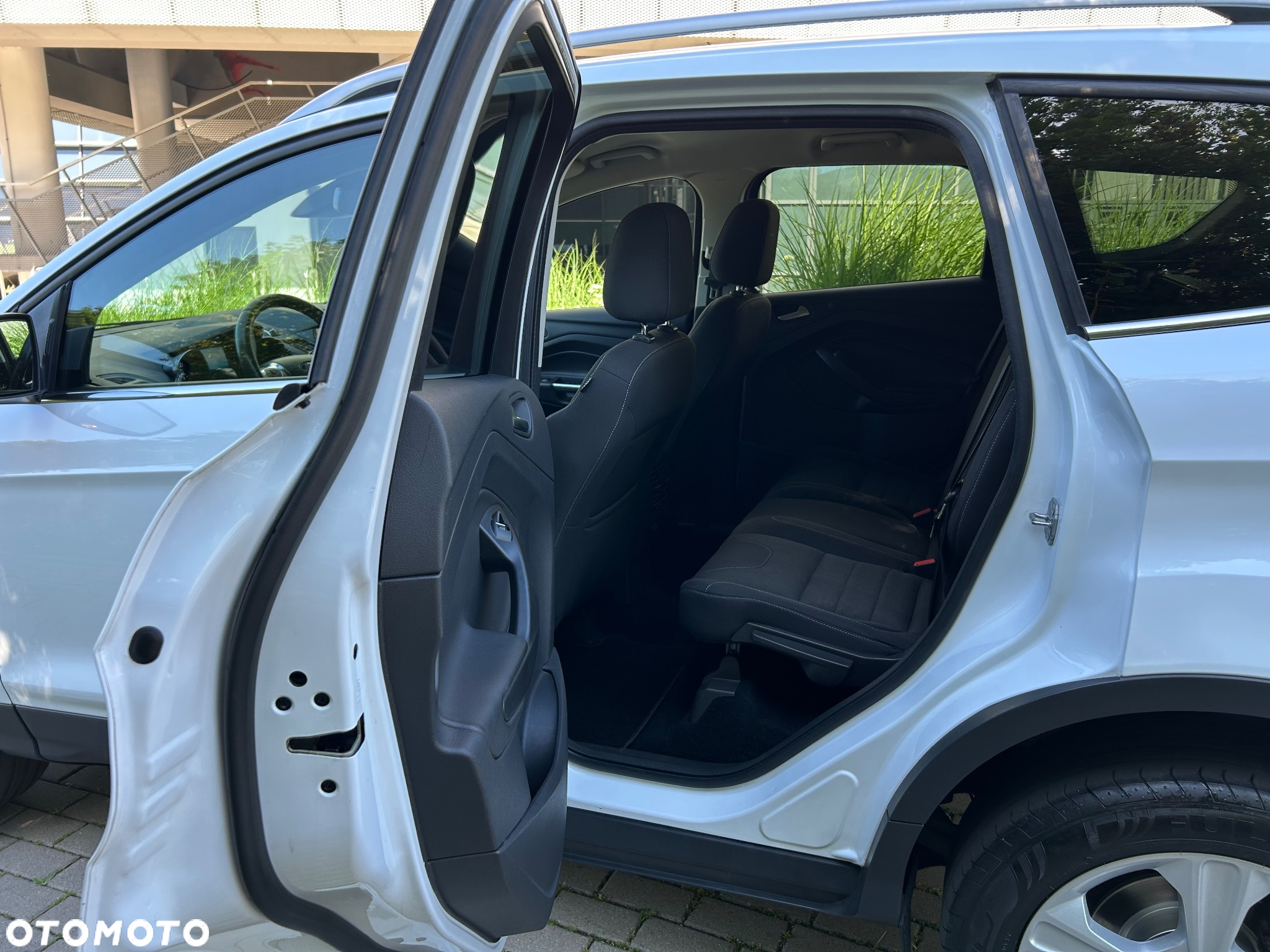 Ford Kuga 1.5 EcoBoost 2x4 Titanium - 21