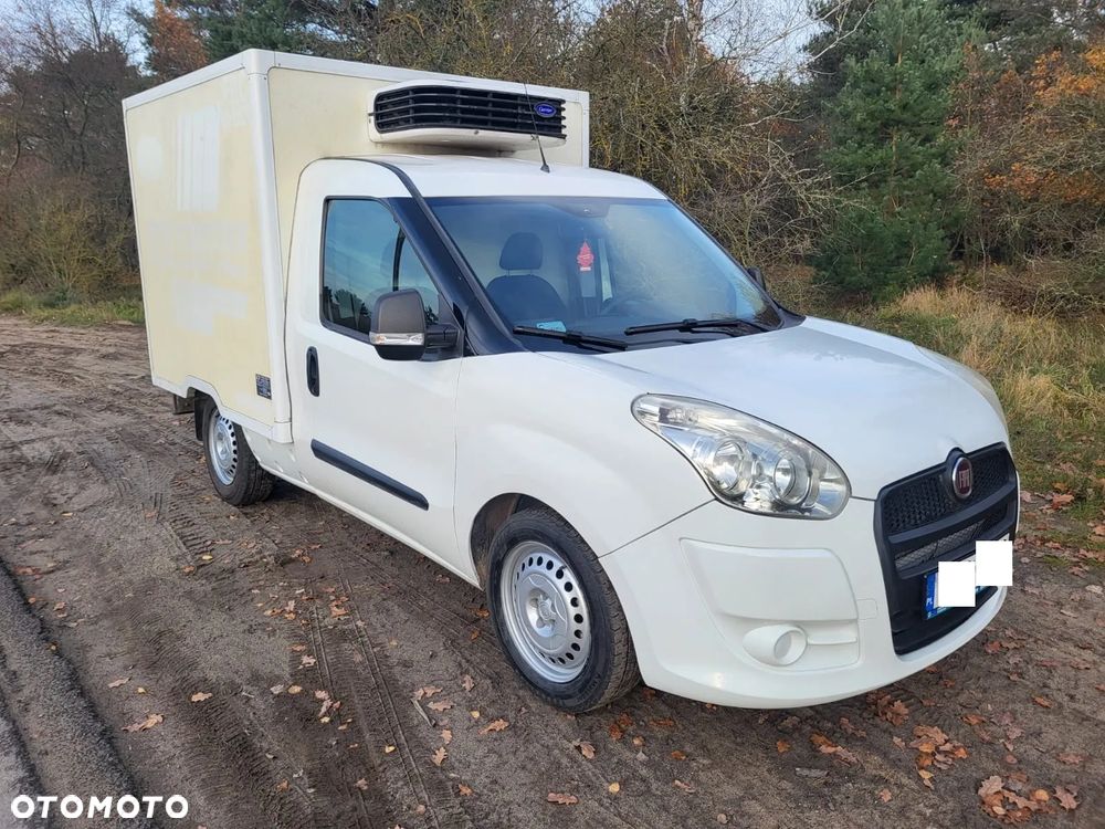 Fiat Doblo 1.3 TDI 90KM 2014r Izoterma Chłodnia Mroźnia Agregat Carrier Xarios 200 230v -29 + 20 - 8