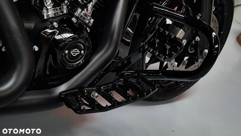 Harley-Davidson Touring Road King - 15
