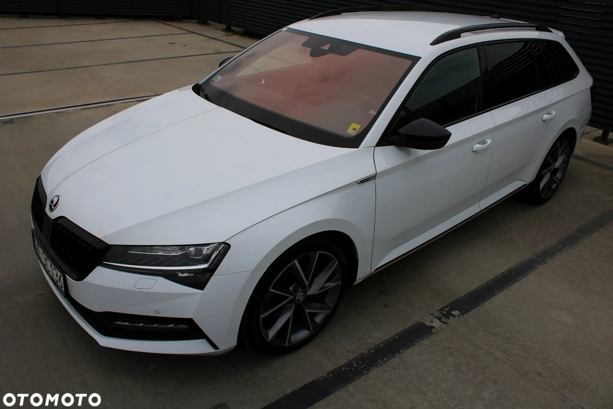 Skoda Superb 2.0 TDI SCR Style DSG - 31