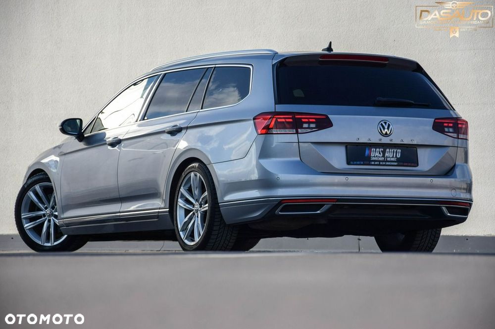 Volkswagen Passat - 15