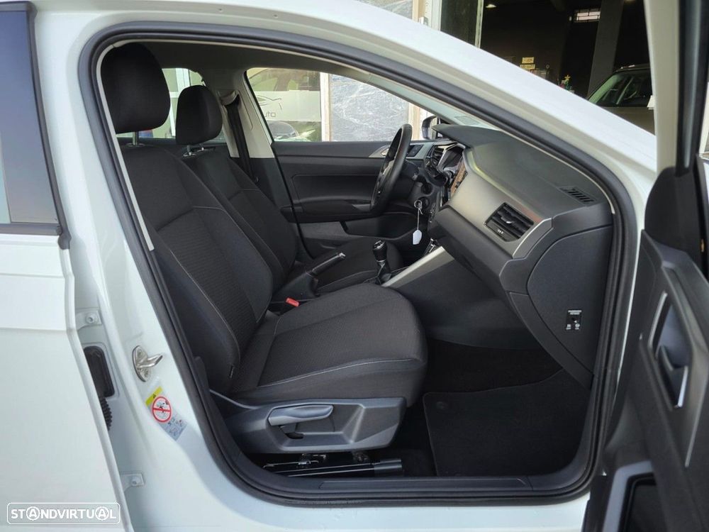 VW Polo 1.0 Confortline Nav - 14