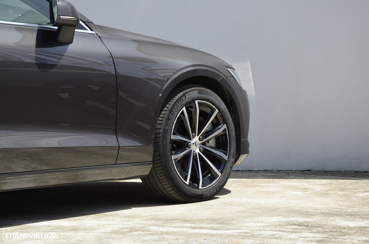 Volvo V60 2.0 T6 AWD TE Core - 27
