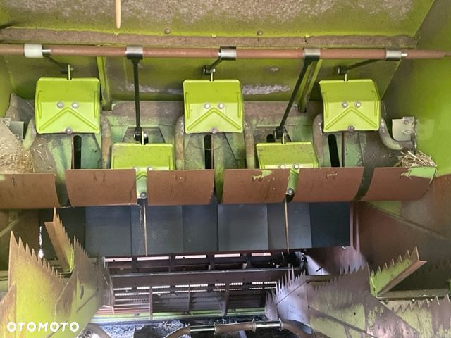 Claas Dominator Mega - Osłona Poganiaczy 0006467951 - 2