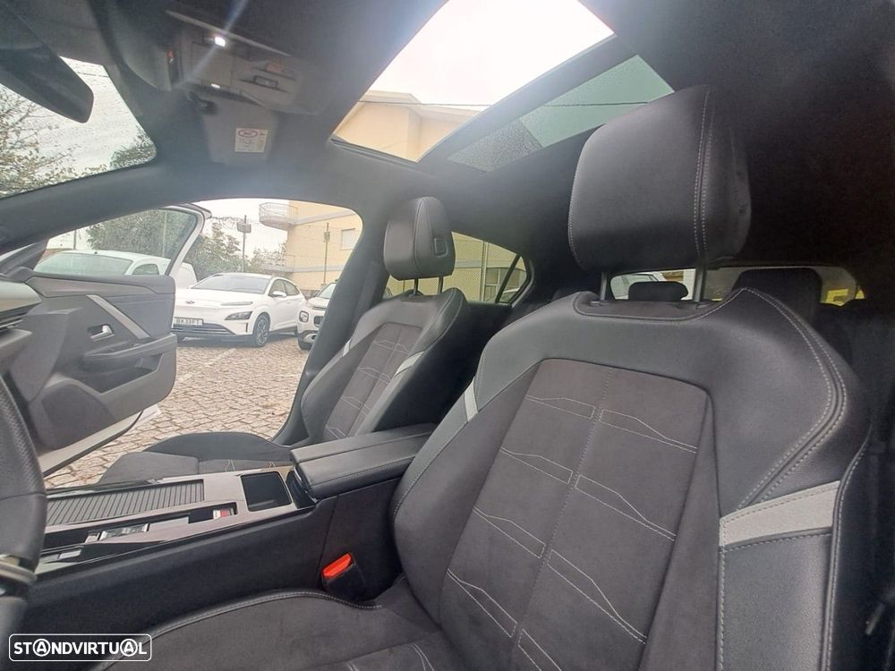 Opel Astra 1.2 Turbo Auto GS - 14