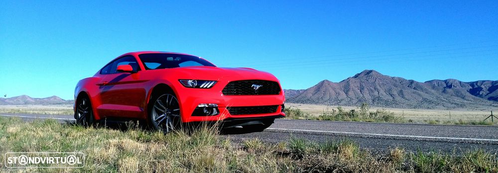 Ford Mustang 2.3 Eco Boost - 1