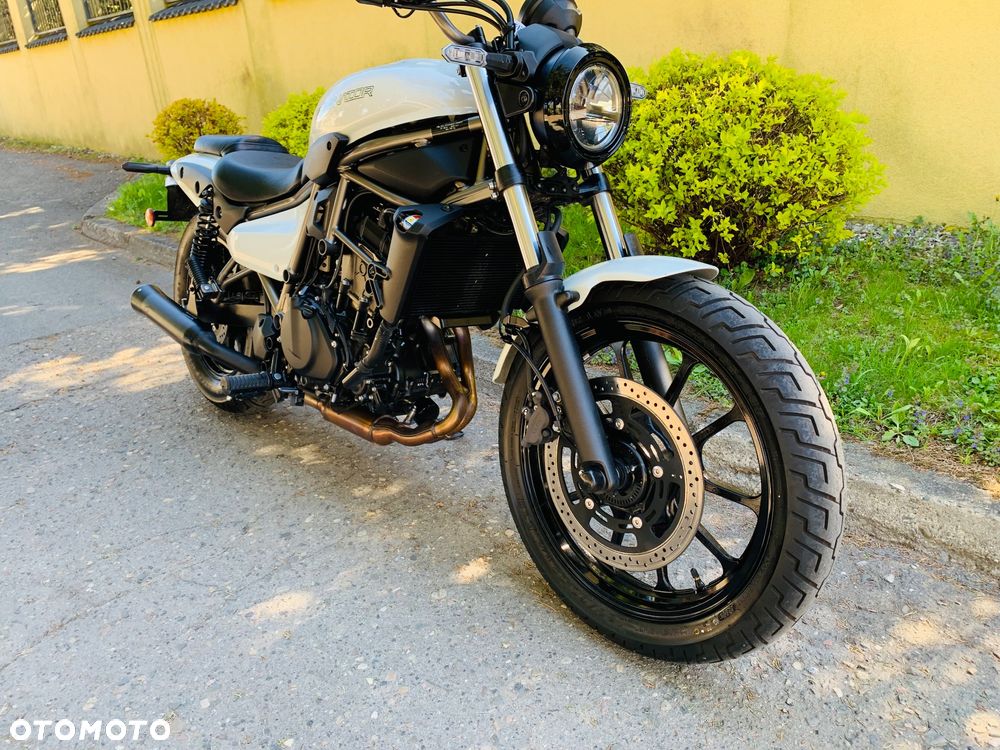 Kawasaki Eliminator 500 - 4