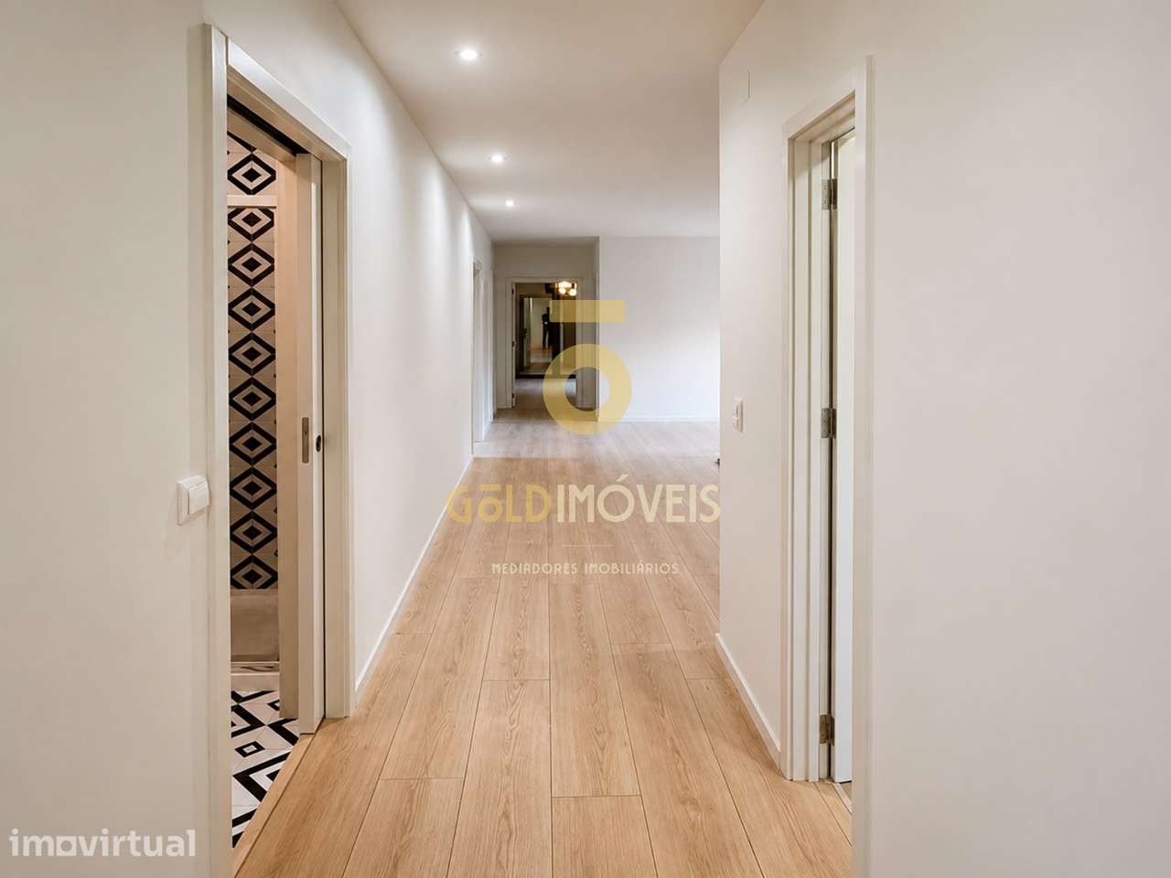 Apartamento T3 Venda em Gulpilhares e Valadares,Vila Nova de Gaia - Grande imagem: 3/16