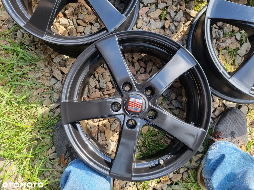 VW GOLF ,TOURAN,SEAT LEON,skoda,audi A3 alu 6,5X16ET50 5X112 bdb stan - 6