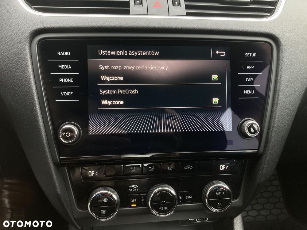Skoda Octavia 1.5 TSI ACT Ambition - 14