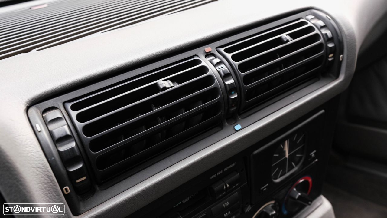 BMW 520 - 16