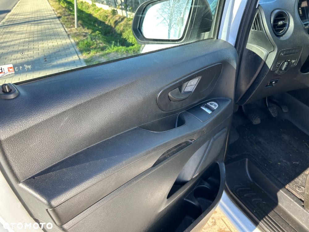 Mercedes-Benz Vito - 28