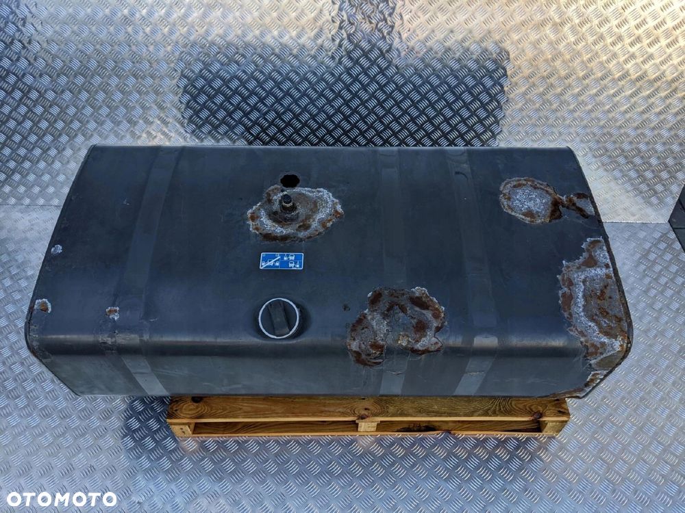 ZBIORNIK PALIWA SCANIA 450 LITRÓW - 2