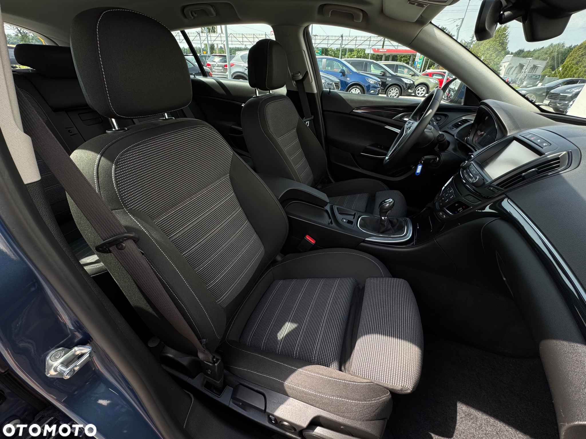 Opel Insignia 2.0 CDTI Executive S&S - 27