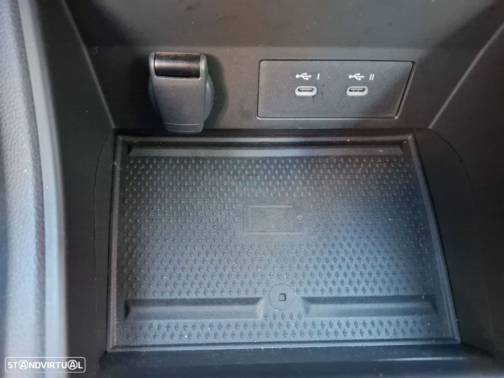 Renault Captur 1.0 TCe Techno - 23