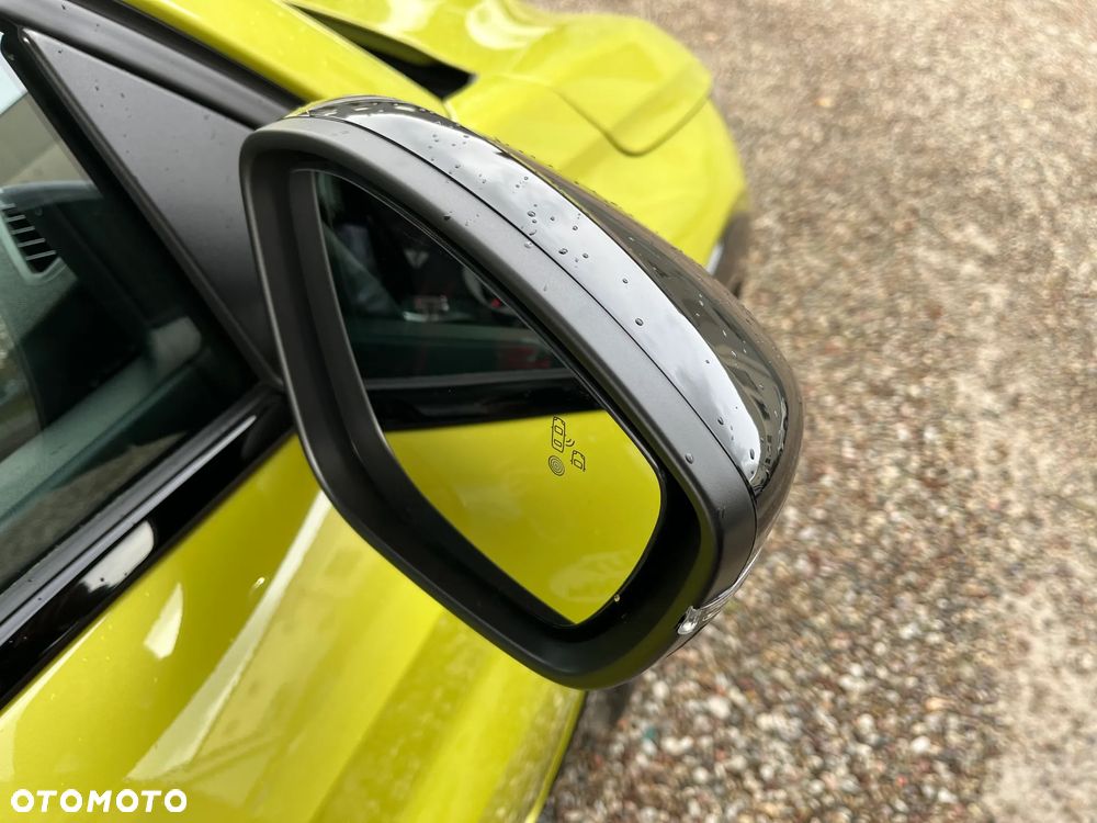 Peugeot 208 1.2 mHEV GT - 17