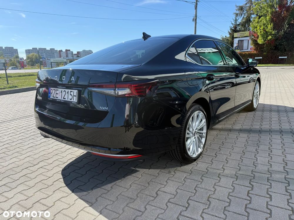 Skoda Superb 2.0 TDI SCR 4x4 L&K DSG - 4