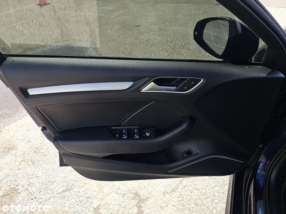 Audi S3 S tronic - 7