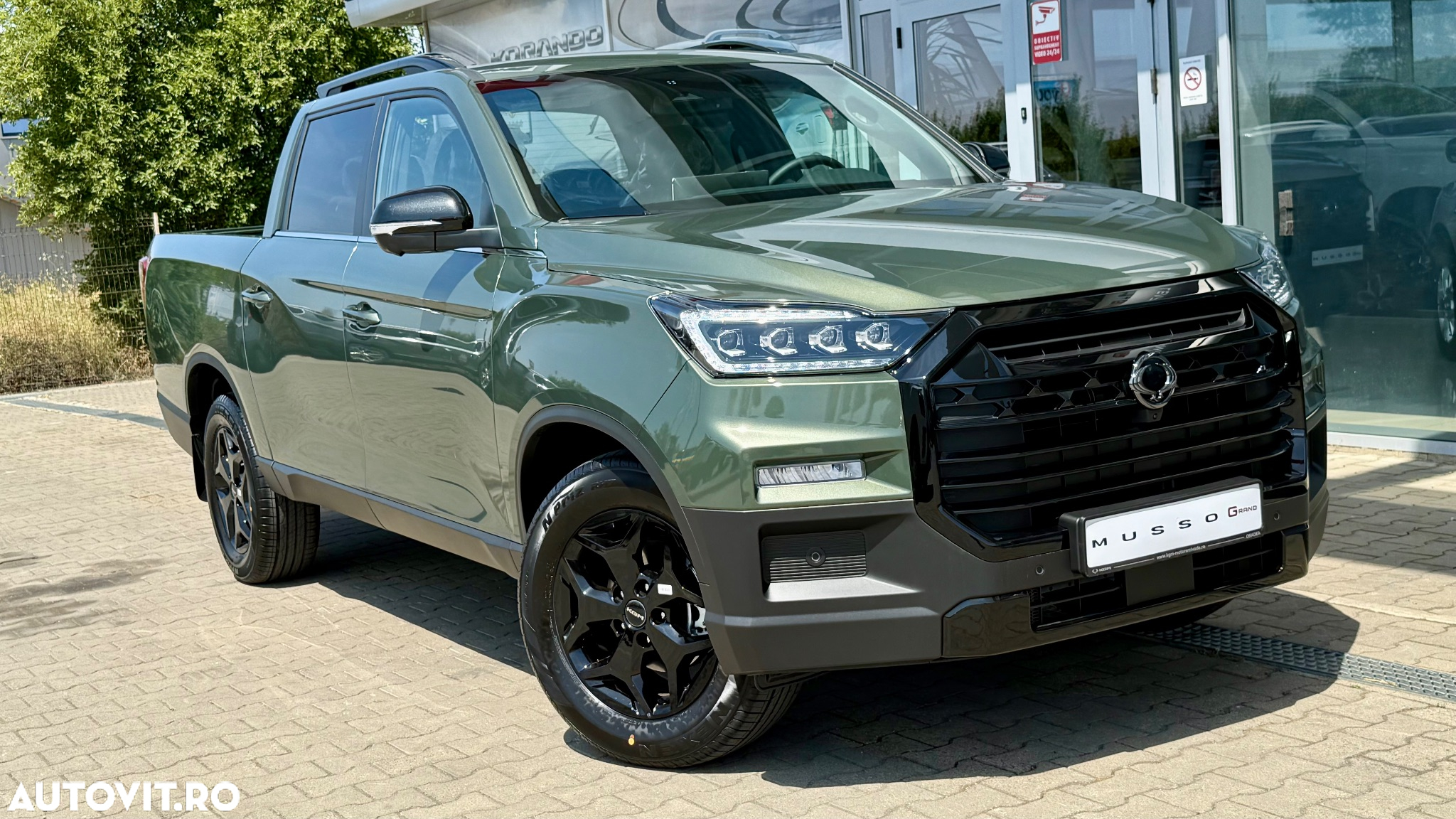 SsangYong MUSSO Grand 2.2 e-XDI 6AT Black Edition - 2